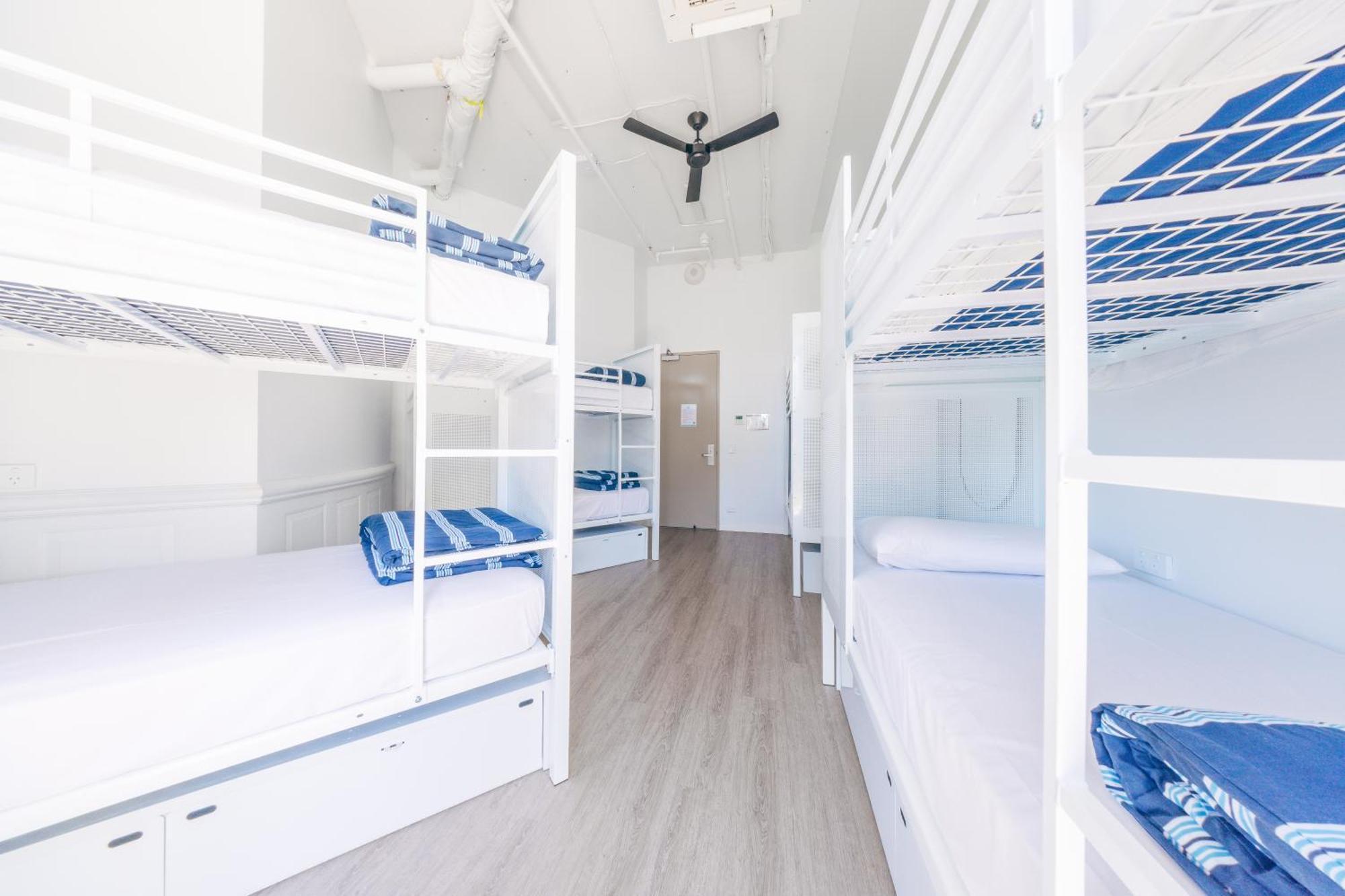 Maze Backpackers - Gold Coast Pansiyon Dış mekan fotoğraf